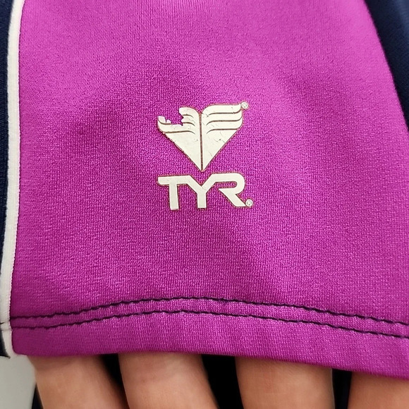 TYR Women's Blue Pink Tank Solid Paneled Piping One Piece  Swimsuit Size Medium - Picture 9 of 14